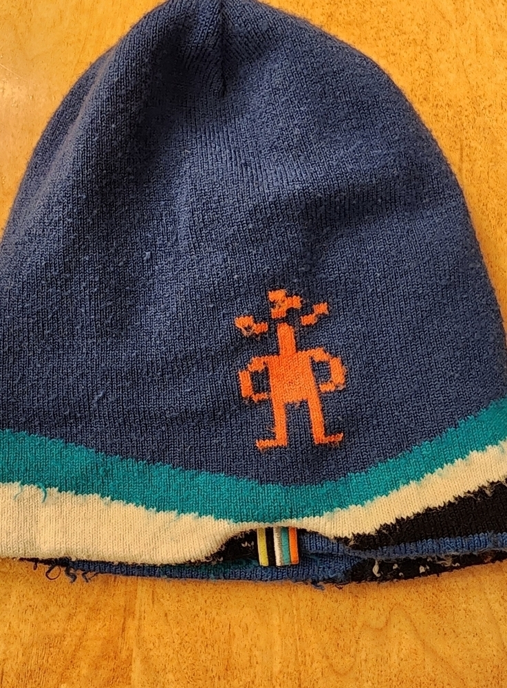 Smartwool Kids Reversible Blue Yeti Beanie - Picture 4 of 8